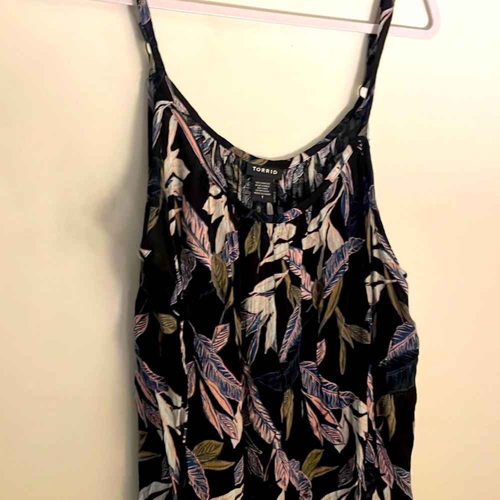 Torrid Shark Bite Tank